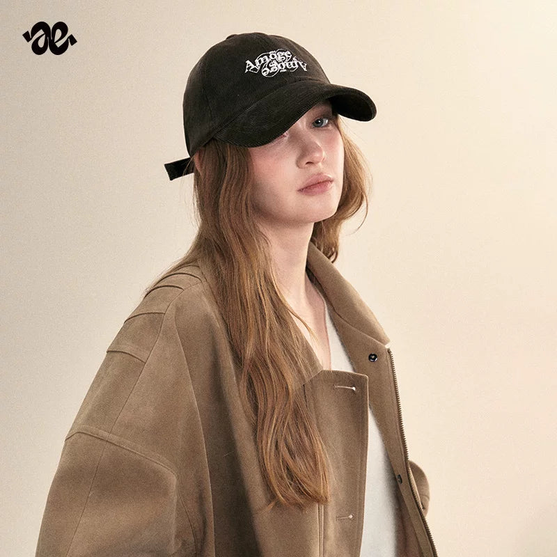 Amoge brand embroidered fashion corduroy baseball cap for women 2026 new retro face-showing small peaked cap
