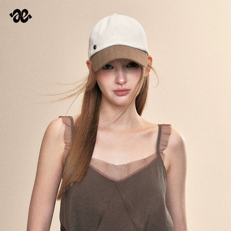 Amoge contrasting color high-end baseball cap for women 2026 new four seasons fashion simple sunshade and sun protection peaked cap